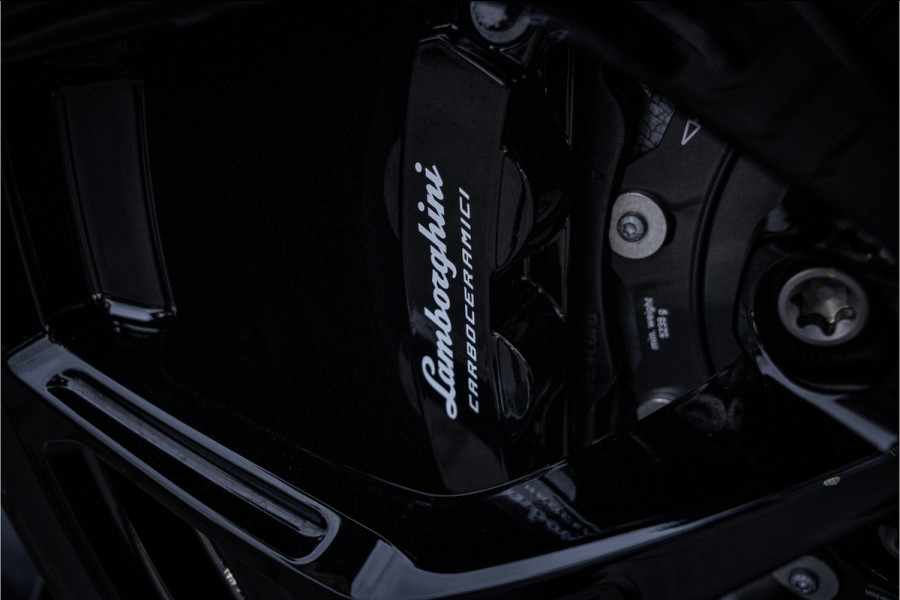 Lamborghini Revuelto - Arancio Apodis | Origineel NL | Volledig PPF | Carbon Interior | Passenger Display