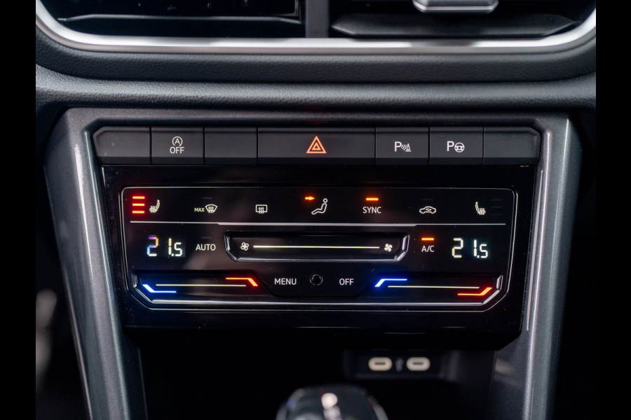 Volkswagen T-Roc 1.5 TSI Life Edition | IQ Light | Navi | Stoelverw. | Trekhaak afnb. | Prijs Rijklaar!!