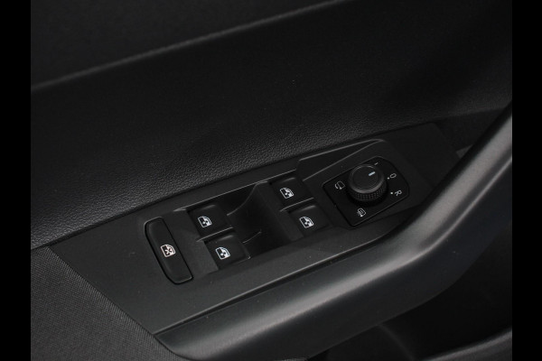 Volkswagen Polo 1.0 TSI Life Nieuw model Navigatie Digitale Cockpit Airco Parkeer sensoren V+A | LED Lichtmetalen Velgen