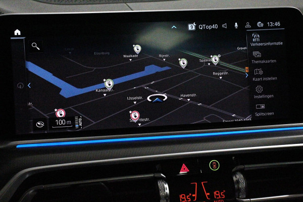 BMW X5 xDrive45e 394pk High Executive M-Sport PHEV 6 cilinder Panoramisch schuif-kantel dak Harman Kardon Head up display Lederen bekleding Electrische verstelling comfort stoelen