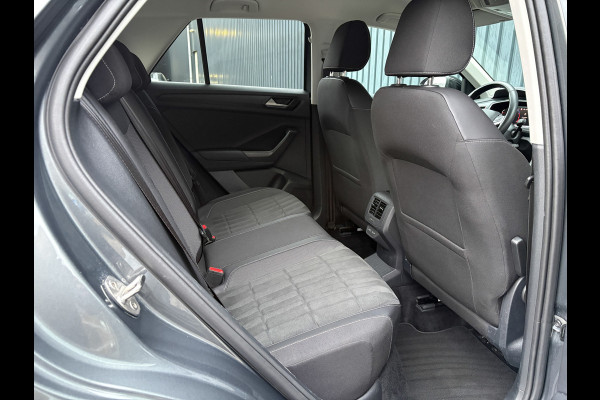 Volkswagen T-Roc 1.5 TSI Life Edition | IQ Light | Trekhaak afnb. | Navi | Stoelverw. | Prijs Rijklaar!!