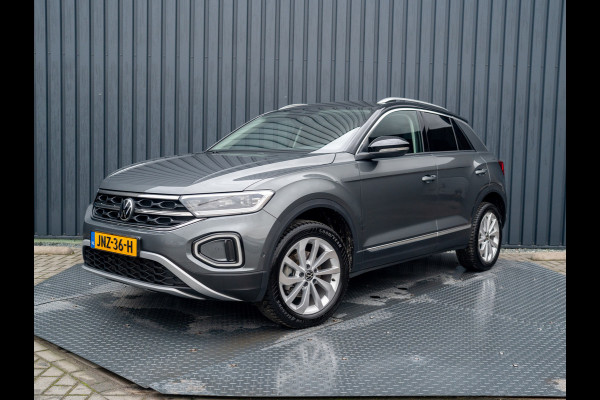 Volkswagen T-Roc 1.5 TSI Life Edition | IQ Light | Trekhaak afnb. | Navi | Stoelverw. | Prijs Rijklaar!!