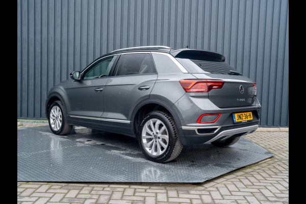 Volkswagen T-Roc 1.5 TSI Life Edition | IQ Light | Trekhaak afnb. | Navi | Stoelverw. | Prijs Rijklaar!!