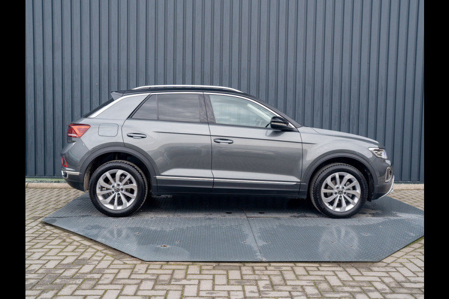 Volkswagen T-Roc 1.5 TSI Life Edition | IQ Light | Trekhaak afnb. | Navi | Stoelverw. | Prijs Rijklaar!!