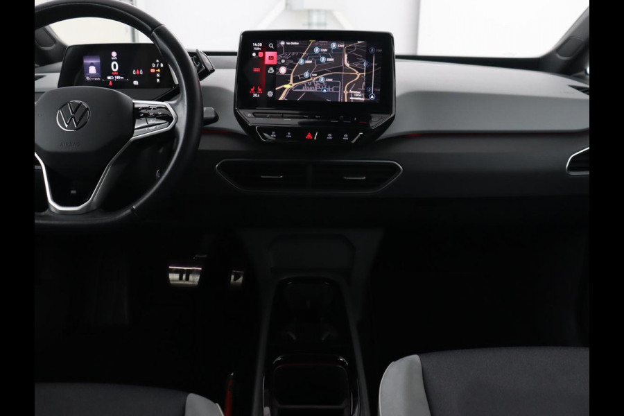 Volkswagen ID.3 Business 58 kWh | Stoel & stuurverwarming | Camera | Carplay | Adaptive cruise | Matrix LED | Navigatie | Climate control | Parkeerhulp | Bluetooth