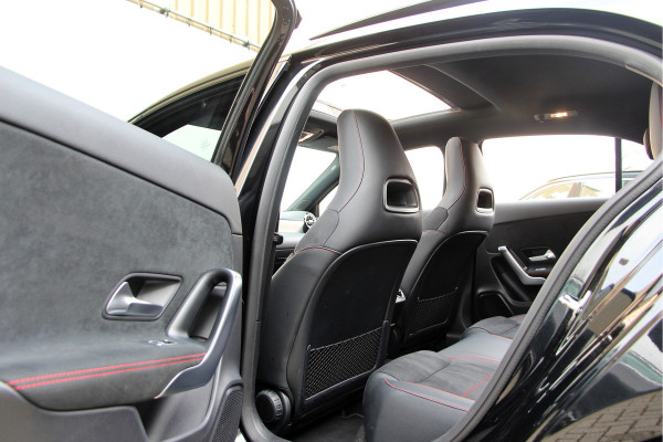 Mercedes-Benz A-Klasse 180 Business Solution AMG | Pano | Carplay | Sfeer | Night