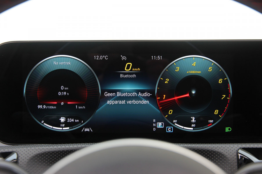 Mercedes-Benz A-Klasse 180 Business Solution AMG | Pano | Carplay | Sfeer | Night