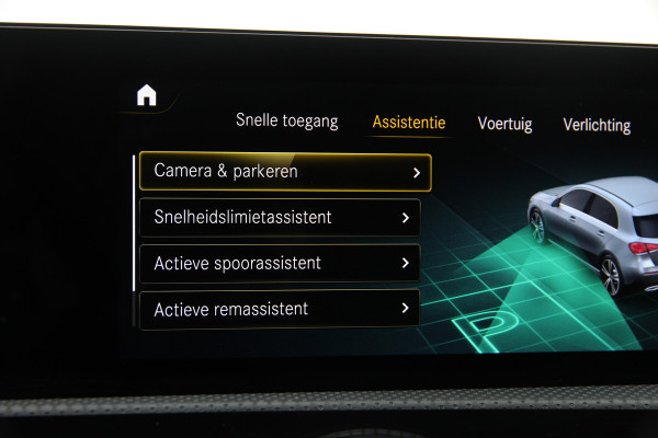 Mercedes-Benz A-Klasse 180 Business Solution AMG | Pano | Carplay | Sfeer | Night