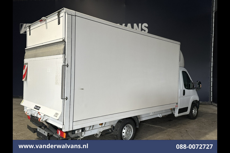 Citroën Jumper 2.2 BlueHDi 141pk Bakwagen Laadklep Euro6 Airco | Camera | Cruisecontrol | 920kg laadvermogen Bijrijdersbank
