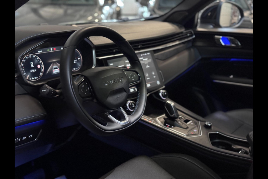 Lynk & Co 01 1.5 | PANORAMA | 360 CAM | STOELVERWARMING