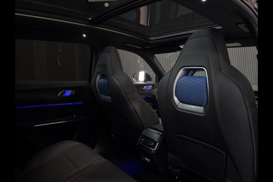 Lynk & Co 01 1.5 | PANORAMA | 360 CAM | STOELVERWARMING