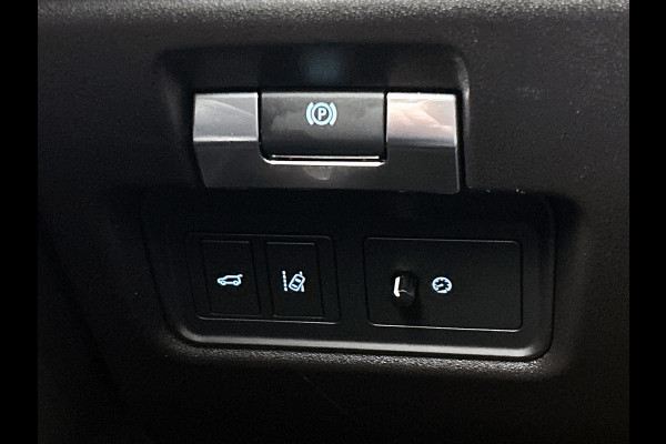 Jaguar E-Pace 2.0 P250 AWD HSE (NL-auto, Goed OnderH, Panoramadak, Camera, StoelV, Navi, Parkeersensoren, Climate Con, Etc)