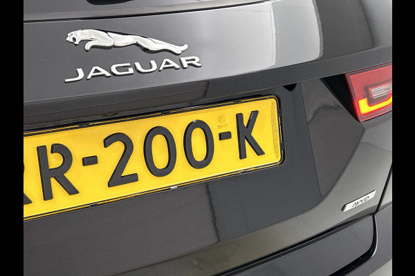 Jaguar E-Pace 2.0 P250 AWD HSE (NL-auto, Goed OnderH, Panoramadak, Camera, StoelV, Navi, Parkeersensoren, Climate Con, Etc)