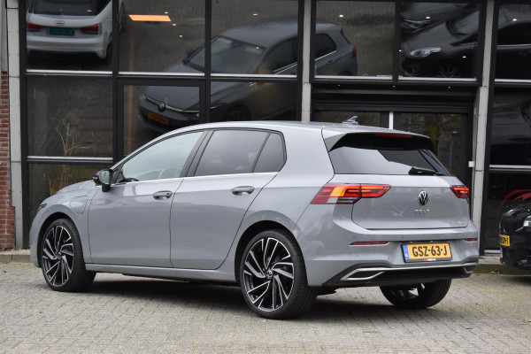Volkswagen Golf 1.4 eHybrid Lane ACC Camera Ambiance Massage D.Hoek