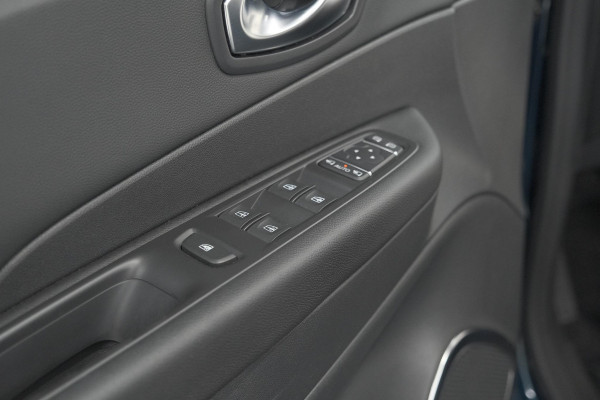 Renault Captur TCe 120 Intens | Trekhaak | Camera | Dodehoekdetectie | Navigatie