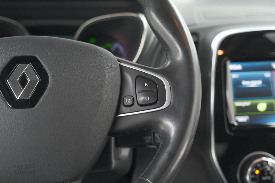 Renault Captur TCe 120 Intens | Trekhaak | Camera | Dodehoekdetectie | Navigatie