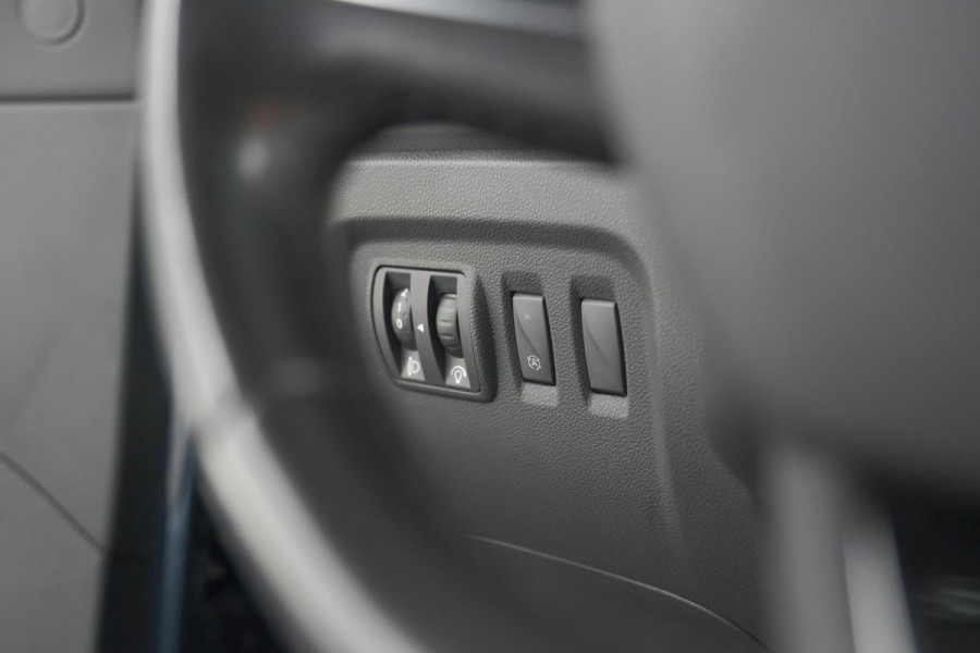 Renault Captur TCe 120 Intens | Trekhaak | Camera | Dodehoekdetectie | Navigatie