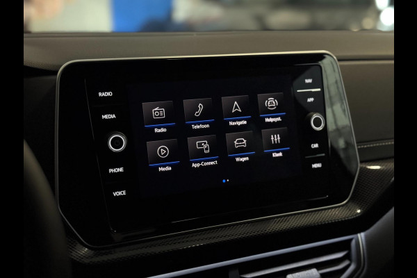Volkswagen T-Cross 1.5 TSI R-Line DSG | IQ LED | CAMERA | TREKHAAK | NIEUWSTAAT!