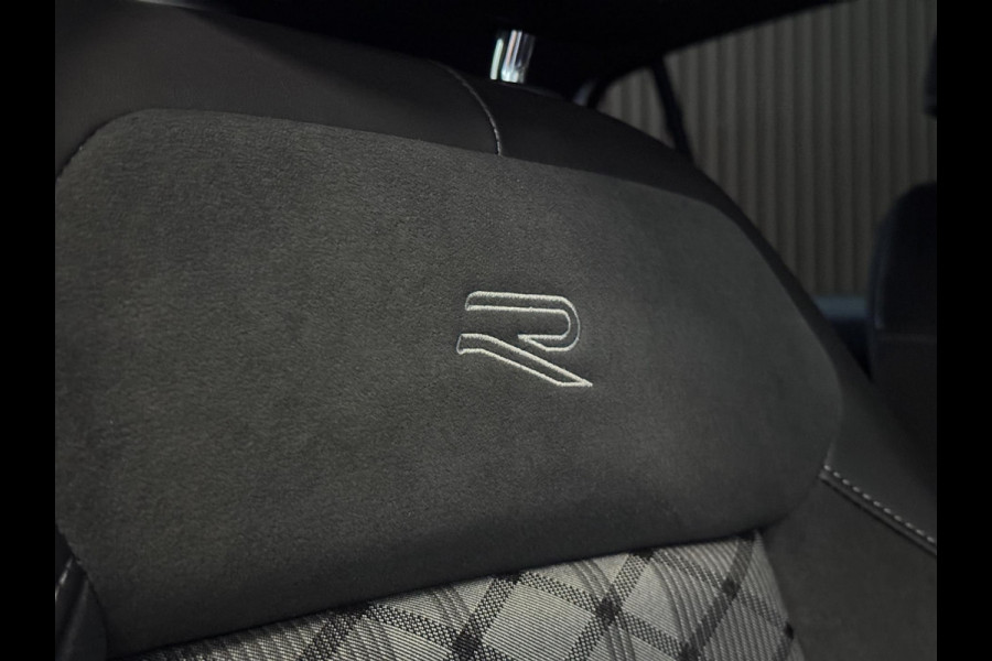 Volkswagen T-Cross 1.5 TSI R-Line DSG | IQ LED | CAMERA | TREKHAAK | NIEUWSTAAT!