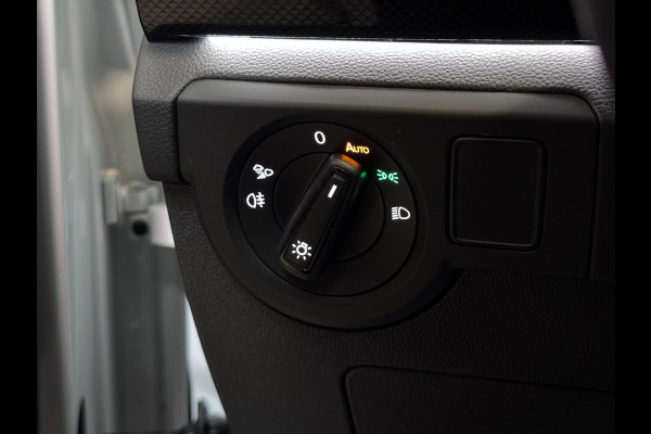 Volkswagen T-Cross 1.5 TSI R-Line DSG | IQ LED | CAMERA | TREKHAAK | NIEUWSTAAT!