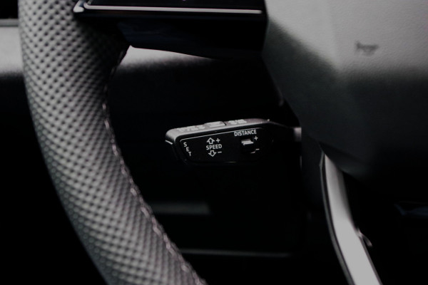 Audi A6 Avant 2.0 e-Hybrid 367 PK Plug-In Quattro Competition S-Line Edition, Luchtvering, Trekhaak, Panoramadak