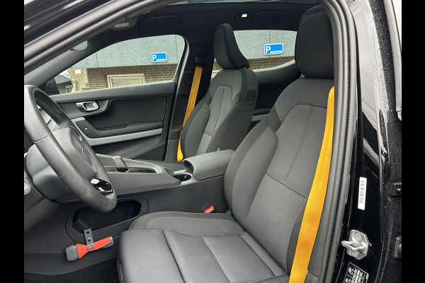 Polestar 2 Long Range Dual Motor Plus Pilot78kWh VAN: €32.900,- VOOR: €28.877,- UW EINDEJAARSVOORDEEL: €4.023,- | AWD Performance Pack | stoel + stuurwielwarming | 360 camera | Panorama dak | elect stoelen met geheugen | elect trekhaak |20 inch |  Rijklaar geleverd met 12 mnd bovag garantie |