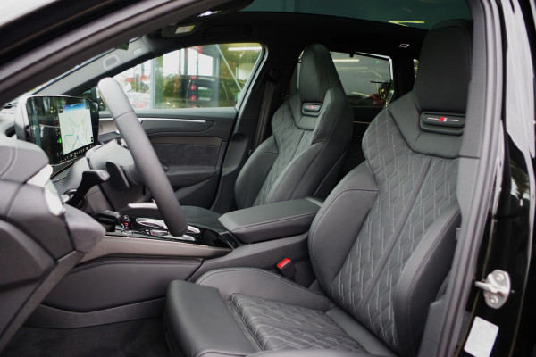 Audi A6 Avant 2.0 e-Hybrid 367 PK Plug-In Quattro Competition S-Line Edition, (80.000,- Euro Bijtellingswaarde) Luchtvering, Trekhaak, P