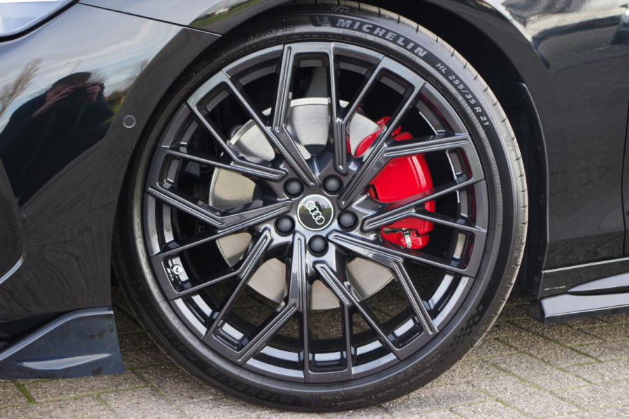 Audi A6 Avant 2.0 e-Hybrid 367 PK Plug-In Quattro Competition S-Line Edition, (80.000,- Euro Bijtellingswaarde) Luchtvering, Trekhaak, P