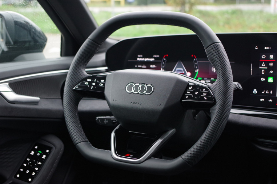 Audi A6 Avant 2.0 e-Hybrid 367 PK Plug-In Quattro Competition S-Line Edition, (80.000,- Euro Bijtellingswaarde) Luchtvering, Trekhaak, P