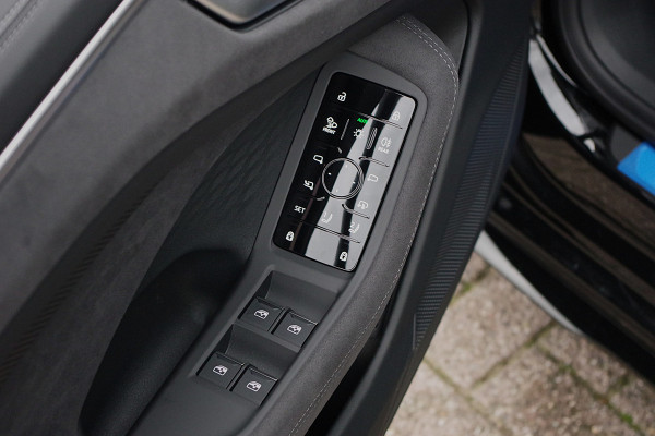 Audi A6 Avant 2.0 e-Hybrid 367 PK Plug-In Quattro Competition S-Line Edition, (80.000,- Euro Bijtellingswaarde) Luchtvering, Trekhaak, P