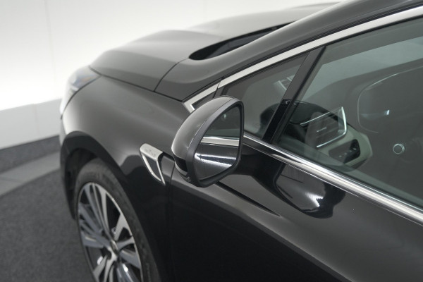 Renault Clio TCe 130 EDC Initiale Paris | Pack Winter | Camera | BOSE Audio | Dodehoekdetectie