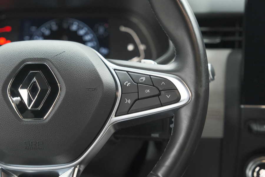 Renault Clio TCe 130 EDC Initiale Paris | Pack Winter | Camera | BOSE Audio | Dodehoekdetectie