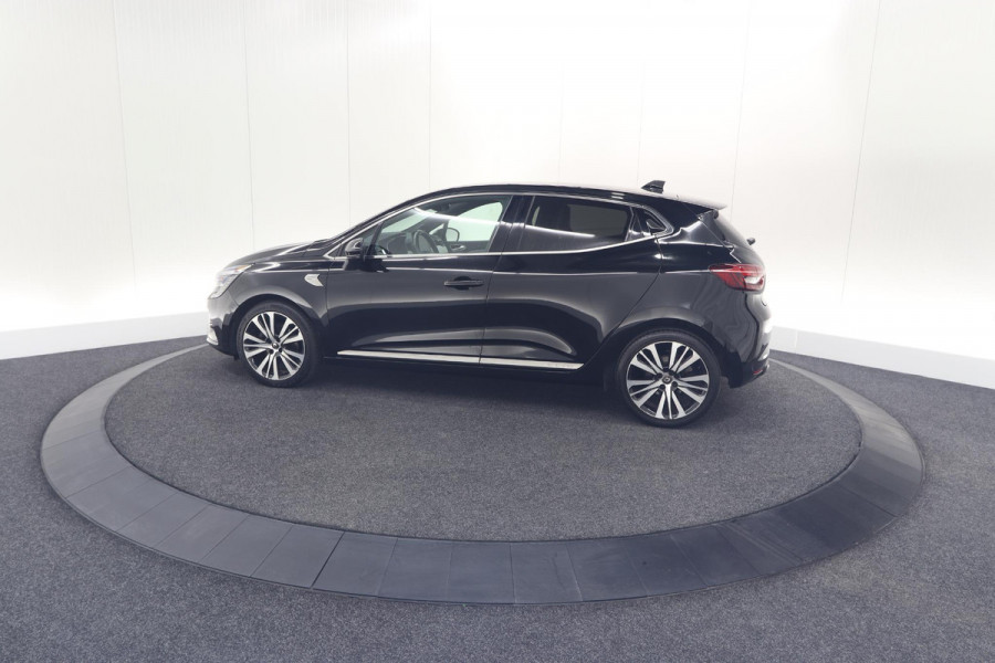 Renault Clio TCe 130 EDC Initiale Paris | Pack Winter | Camera | BOSE Audio | Dodehoekdetectie