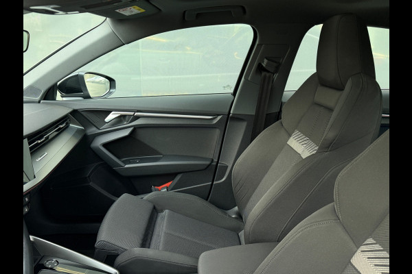 Audi A3 Limousine 35 TFSI BNS Edit Pano|Matrix|Stoelverwarming|Dealer Onderhouden