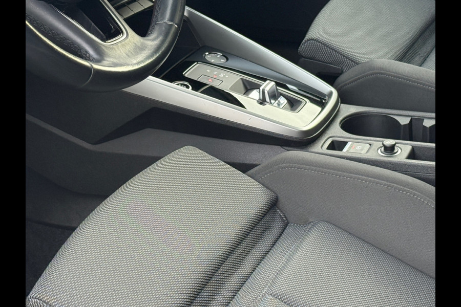 Audi A3 Limousine 35 TFSI BNS Edit Pano|Matrix|Stoelverwarming|Dealer Onderhouden