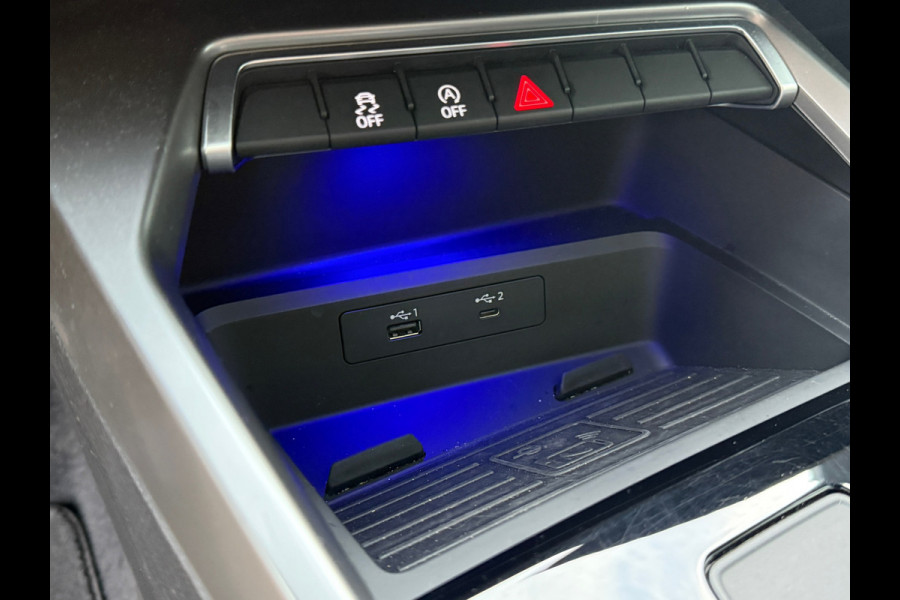 Audi A3 Limousine 35 TFSI BNS Edit Pano|Matrix|Stoelverwarming|Dealer Onderhouden