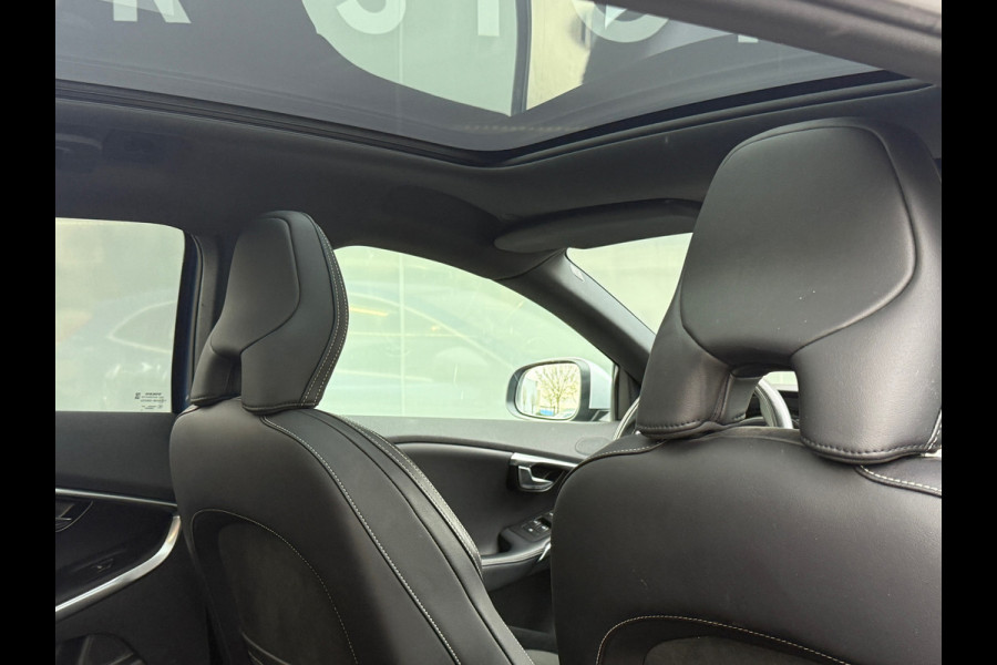 Volvo V40 1.5 T3 Polar+ Sport R-design Pano|Harman Kardon|Dealer Onderhouden