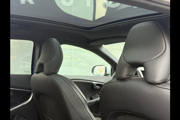 Volvo V40 1.5 T3 Polar+ Sport R-design Pano|Harman Kardon|Dealer Onderhouden