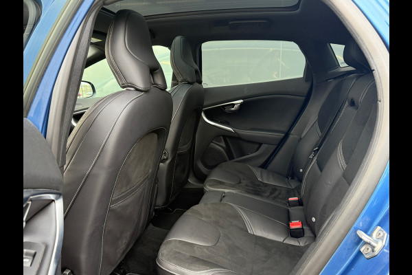 Volvo V40 1.5 T3 Polar+ Sport R-design Pano|Harman Kardon|Dealer Onderhouden