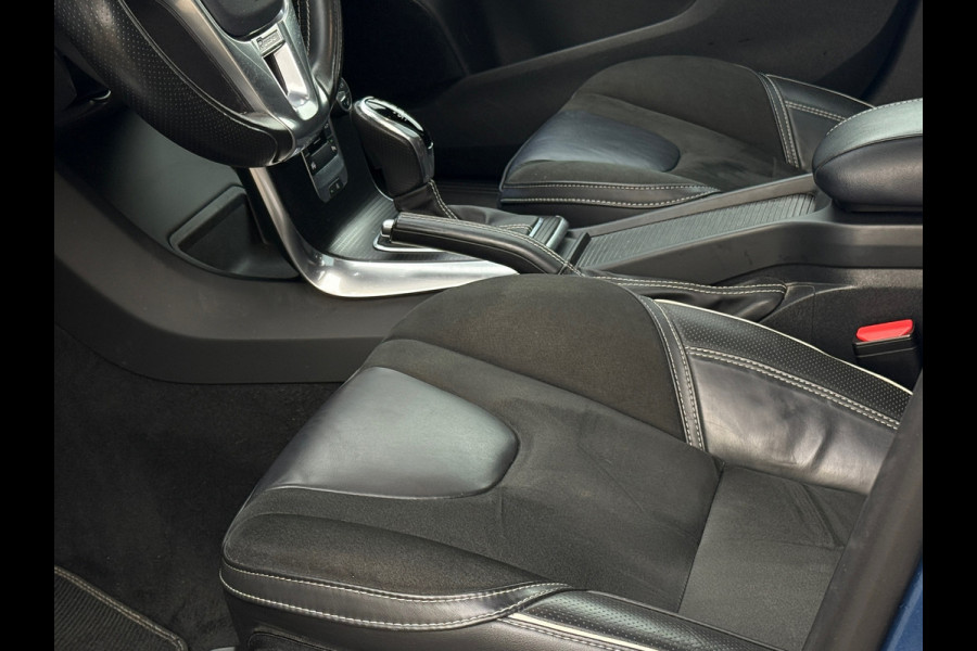 Volvo V40 1.5 T3 Polar+ Sport R-design Pano|Harman Kardon|Dealer Onderhouden