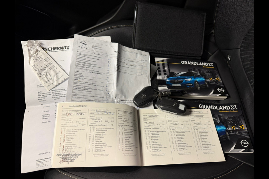 Opel Grandland X 1.6 Turbo Hybrid4 Ultimate AUT. PHEV KEYLESS-GO APPLE CARPLAY NAVIGATIE CRUISE PDC CAMERA STOELVERWARMING