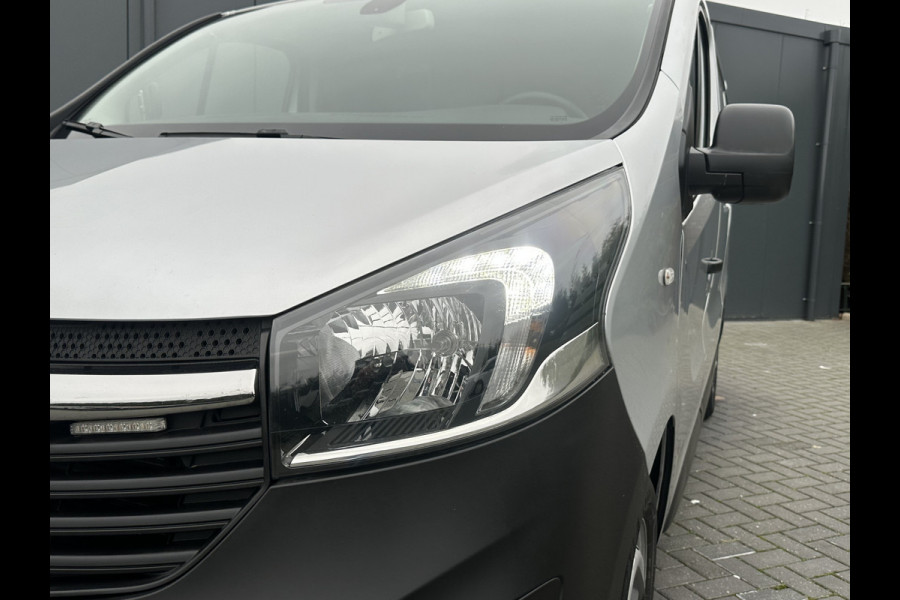 Opel Vivaro 1.6 CDTI 126 PK / L1H1 / 1e EIG. / TREKHAAK / ACHTERKLEP / AIRCO / CRUISE / NAVI / CAMERA / BLUETOOTH