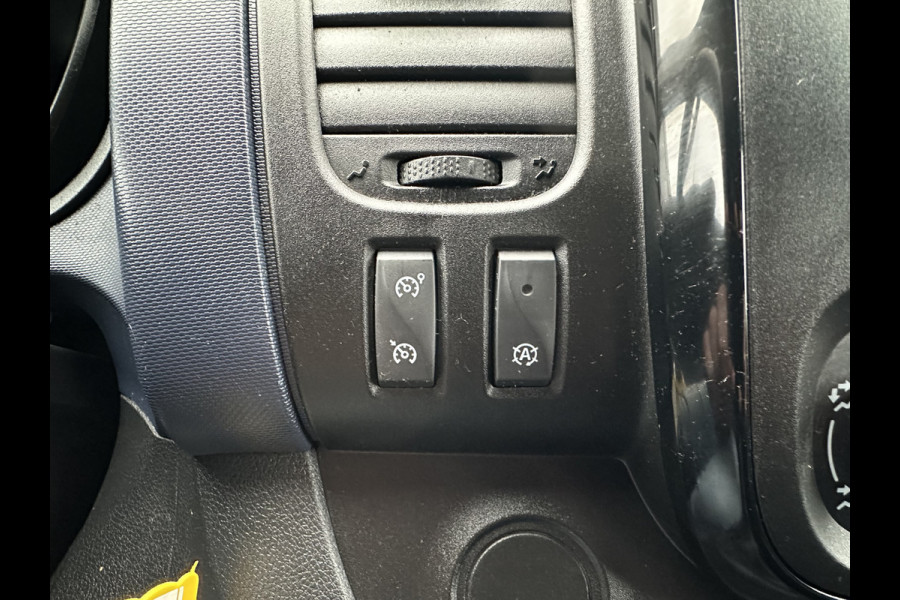 Opel Vivaro 1.6 CDTI 126 PK / L1H1 / 1e EIG. / TREKHAAK / ACHTERKLEP / AIRCO / CRUISE / NAVI / CAMERA / BLUETOOTH