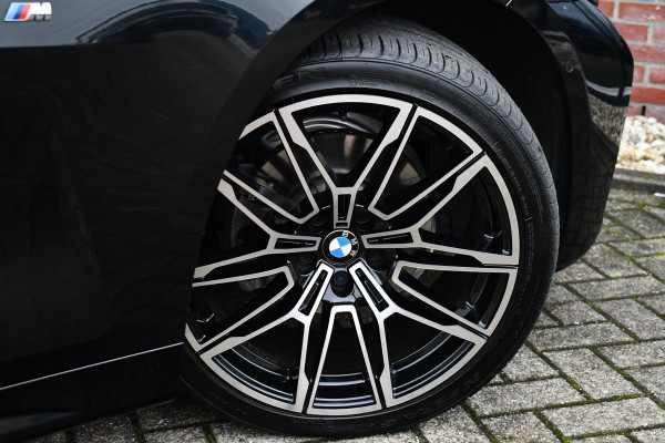 BMW 4 Serie Cabrio 420i M-Sport 19inch Nekverw Adp-demping