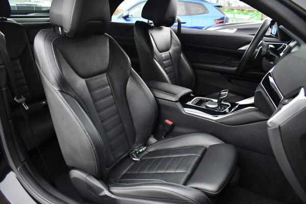 BMW 4 Serie Cabrio 420i M-Sport 19inch Nekverw Adp-demping