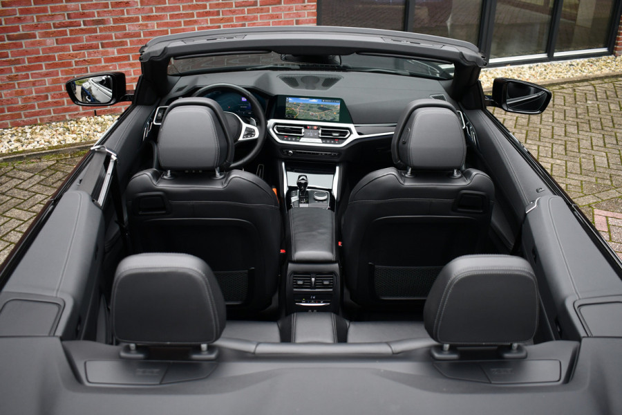 BMW 4 Serie Cabrio 420i M-Sport 19inch Nekverw Adp-demping