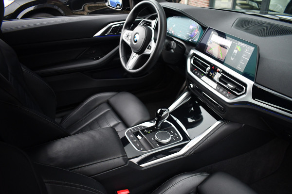 BMW 4 Serie Cabrio 420i M-Sport 19inch Nekverw Adp-demping