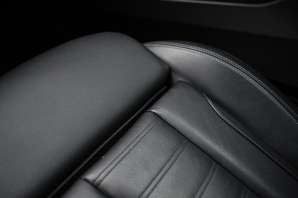 BMW 4 Serie Cabrio 420i M-Sport 19inch Nekverw Adp-demping