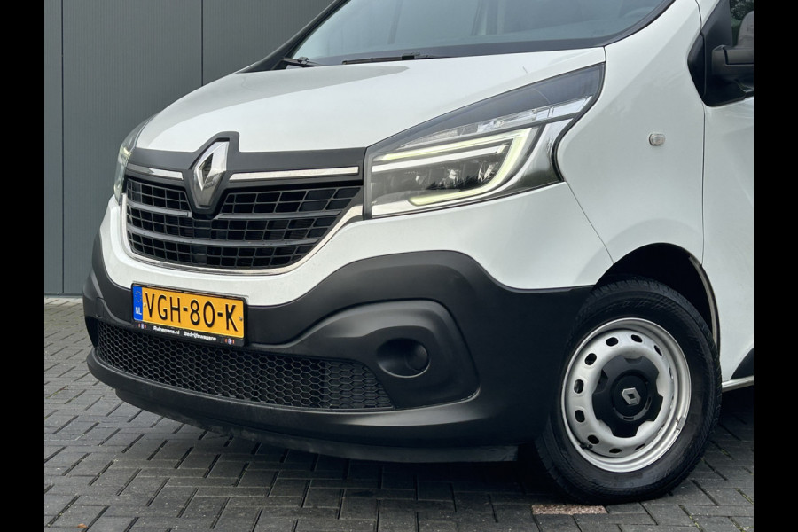 Renault Trafic 2.0 dCi 146 PK AUTOMAAT / L1H1 / 1e EIG. / 55.256 KM !! / AIRCO / CRUISE / NAVI / APPLE CARPLAY / 3-ZITS