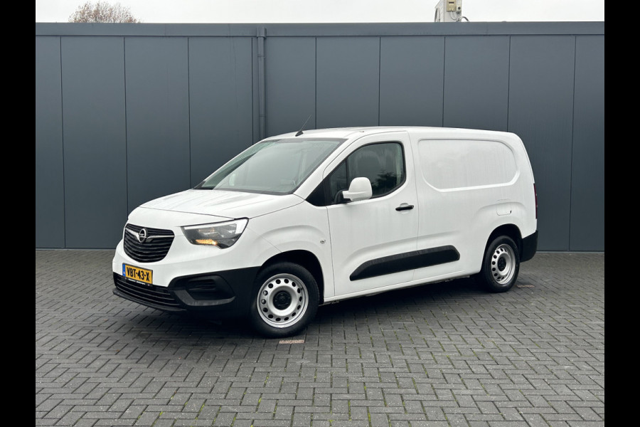 Opel Combo 1.5D 102 PK / L2H1 / 81.776 KM !! / 1e EIG. / SORTIMO INRICHTING / AIRCO / CRUISE / NAVI / APPLE CARPLAY / PDC